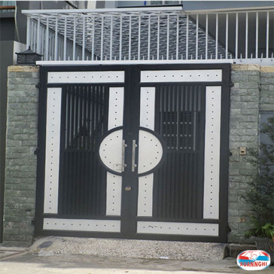 Cửa sắt 03